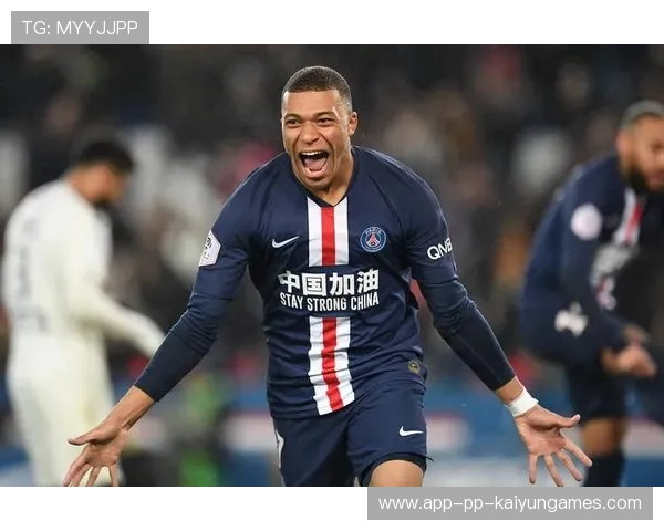 巴黎圣日耳曼踢得轻松，姆巴佩真是随心所欲，巴黎圣日耳曼梅西内马尔姆巴佩